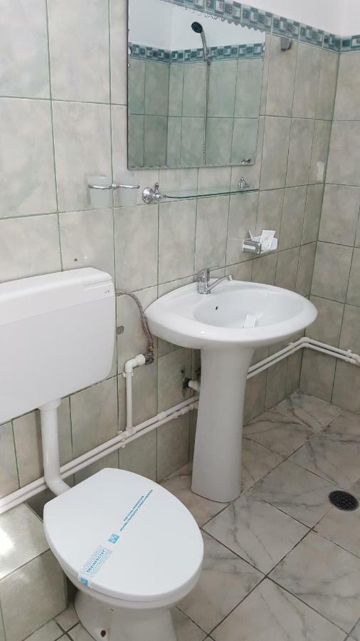 Vila Asterias 艾福雷诺德 外观 照片